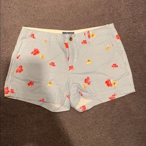 Floral Old Navy shorts